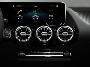 2020B 200 Sport {(dio)L(fng)