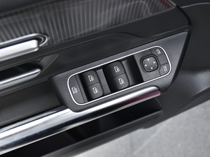 2020B 200 r {܇ƅ^(q)	