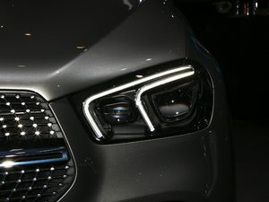 2020GLE 450 4MATIC A ^