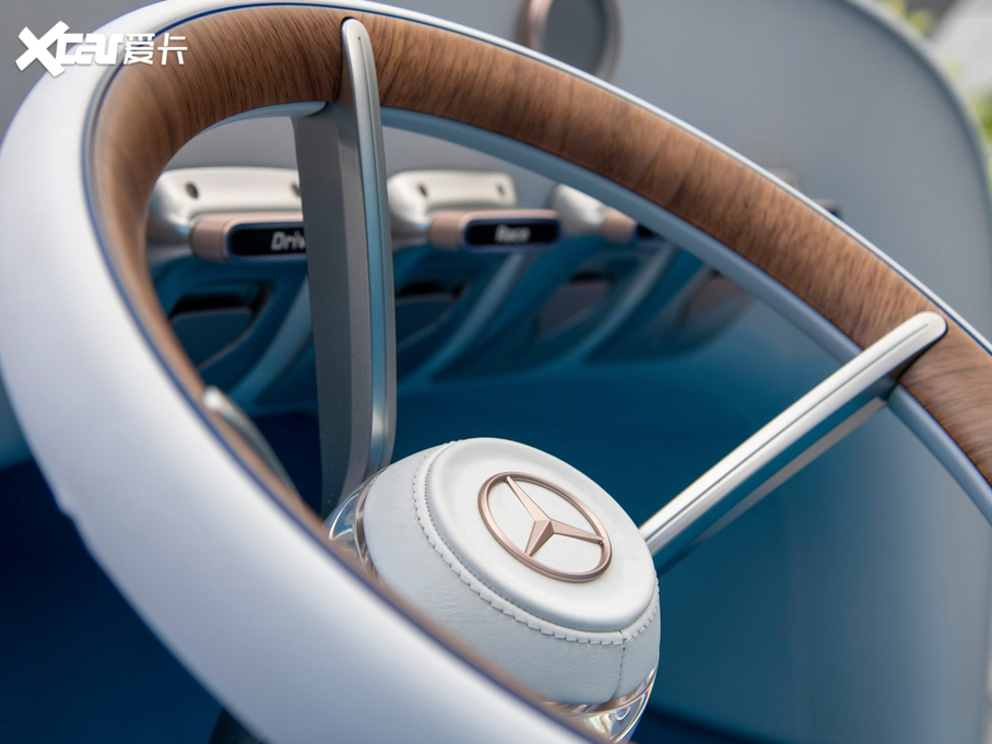 2020Vision Mercedes Simplex Concept