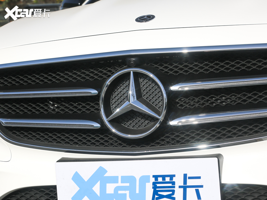 2020YE(M) E 260 \Ӱ