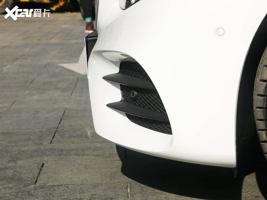 2020YE(M) E 260 \Ӱ