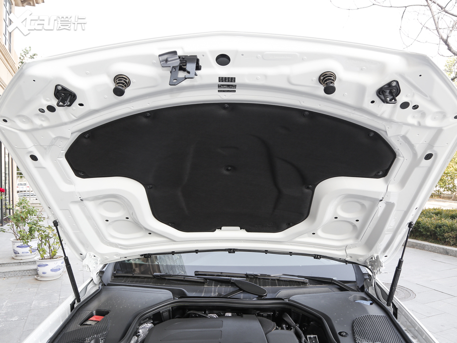 2020YE(M) E 260 \Ӱ