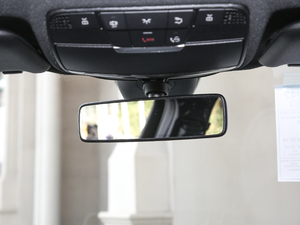 2020E 260 \Ӱ ܇(ni)ҕR