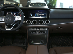 2020Ŀ E 260 \Ӱ п_