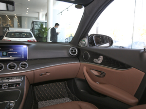 2020Ŀ E 260 \Ӱ п؅^