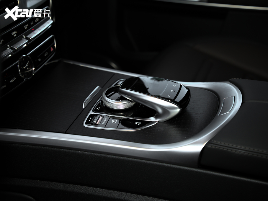 2020YG G 500 ҹ؄e