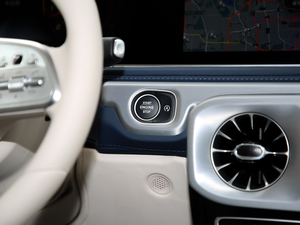 2020G 500 r㑿؄e п؅^