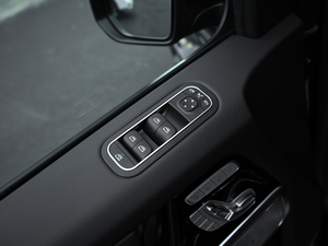 2020G 500 ҹ؄e {܇ƅ^	