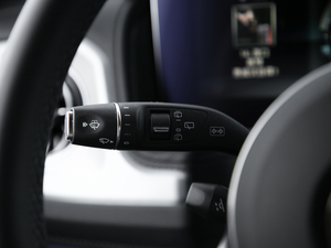 2020G 500 ҹ؄e п؅^