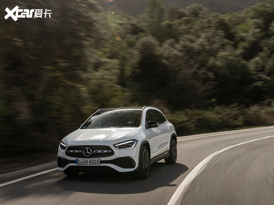 2020YGLA(M) AMG Line\Ӱ