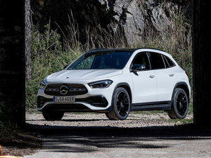 2020款AMG Line运动版 整体外观
