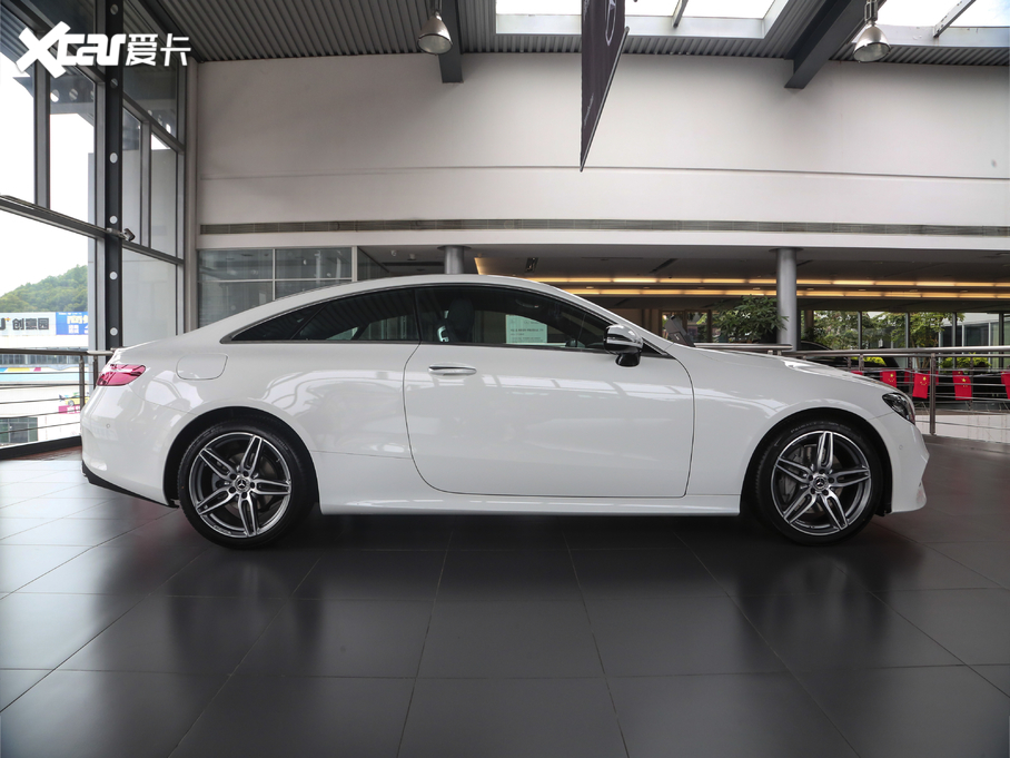 2020��YE���p�T E 260 �I��܇