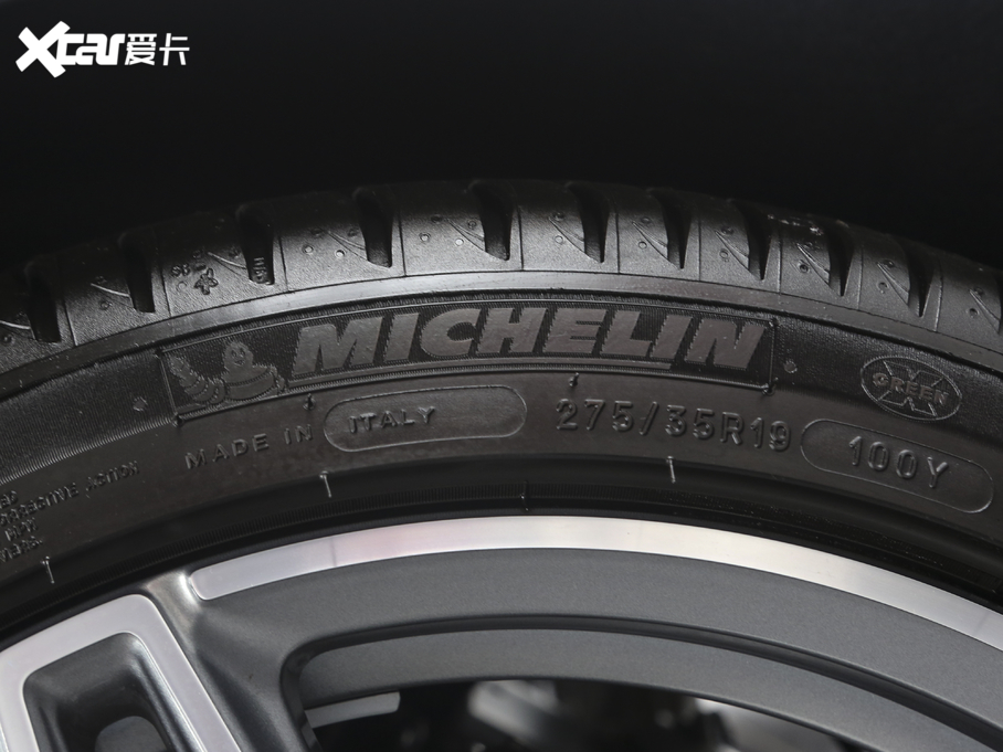 2020��YE���p�T E 260 �I��܇