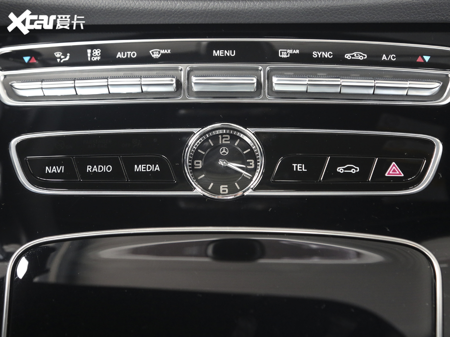 2020��YE���p�T E 260 �I��܇