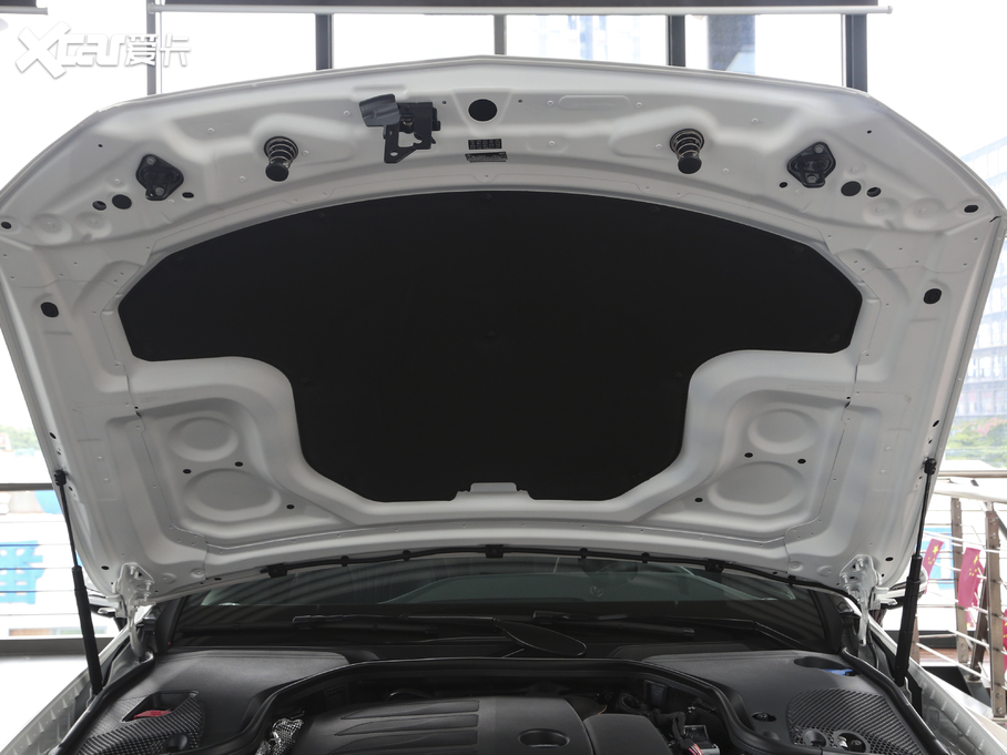 2020��YE��(j��)�p�T E 260 �I��܇