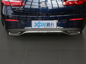 2020款E 260 敞篷轿跑车 排气管