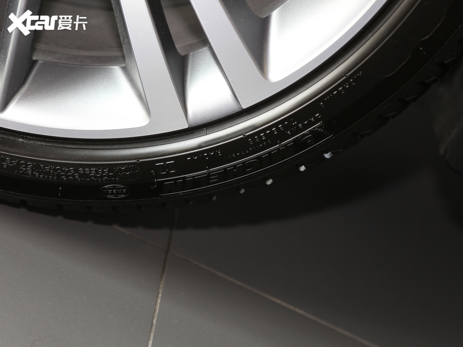 2020YCLS CLS 300 (dng)