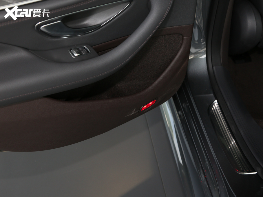 2020YCLS CLS 300 Ӹ