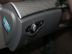 2020CLS 300 Ӹ п؅^