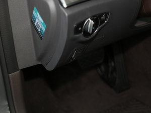 2020CLS 300 Ӹ п؅^