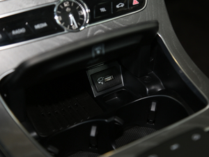 2020CLS 300 Ӹ п؅^