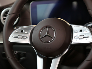 2020CLS 300 Ӹ п؅^