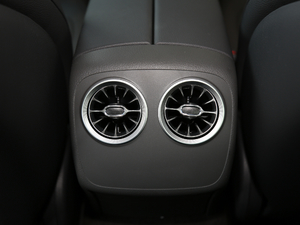 2020CLS 300 Ӹ п؅^