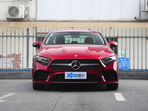 2020款CLS 300 豪华型 正前