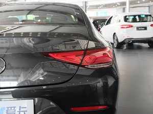 2020款CLS 260 尾灯