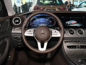 2020款CLS 260 方向盘