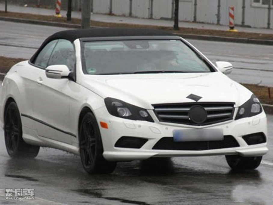 2010YE(j) E 260 CGI I܇