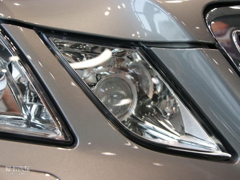 2010YE(M(jn)) E 260 CGIr(sh)а