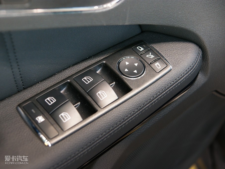 2010YE(M) E 260 CGIrа