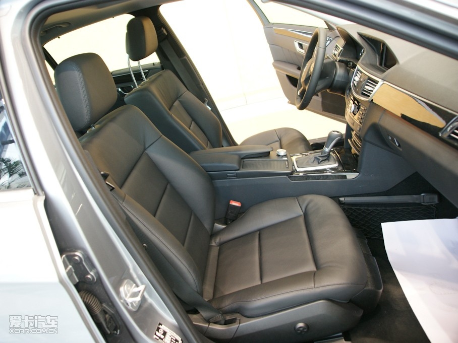 2010YE(M) E 260 CGIrа