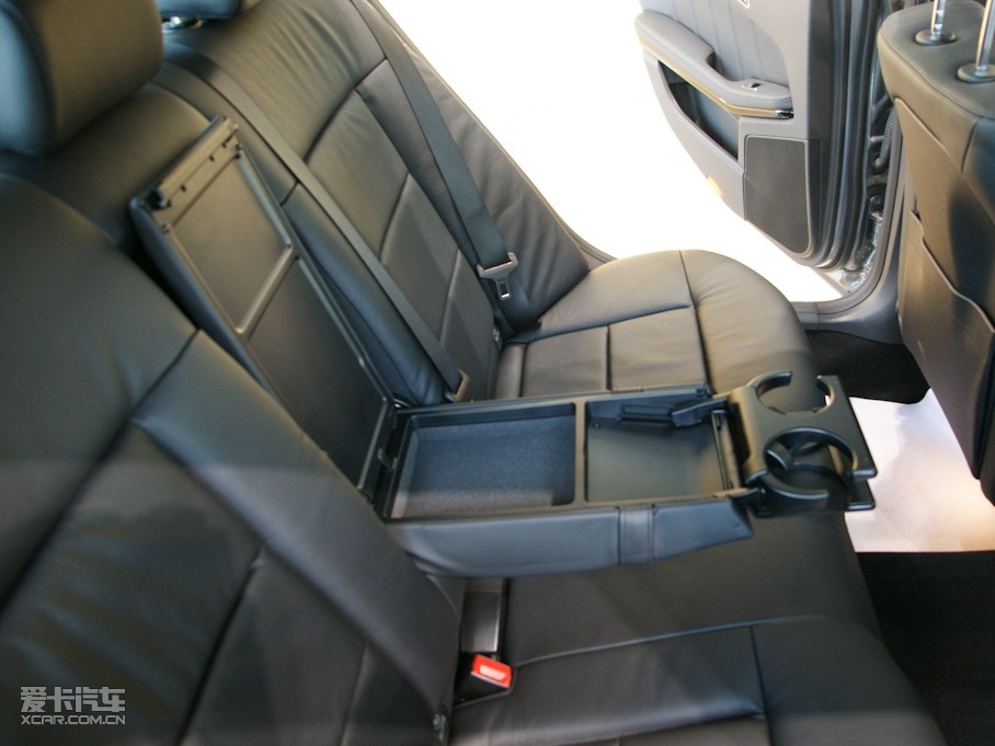 2010YE(M) E 260 CGIrа