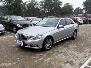 2009E 300 Ű w^