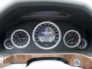 2009E 300 (yu)Ű п؅^(q)