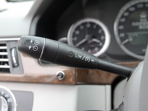 2009E 300 (yu)Ű п؅^(q)