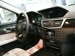 2009E 300 rа п؅^