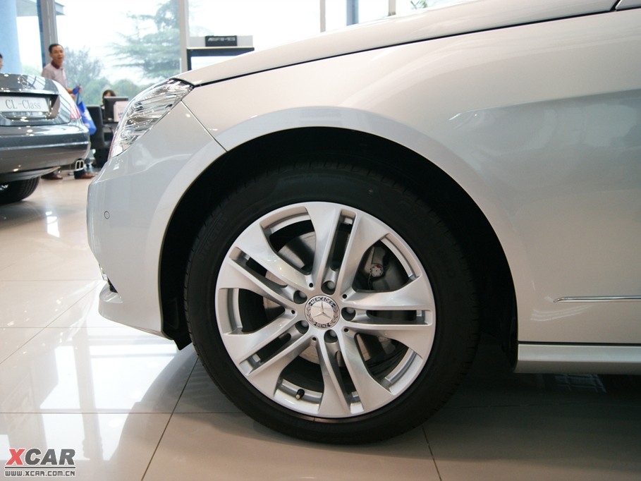 2009YE(M) E 300 rа