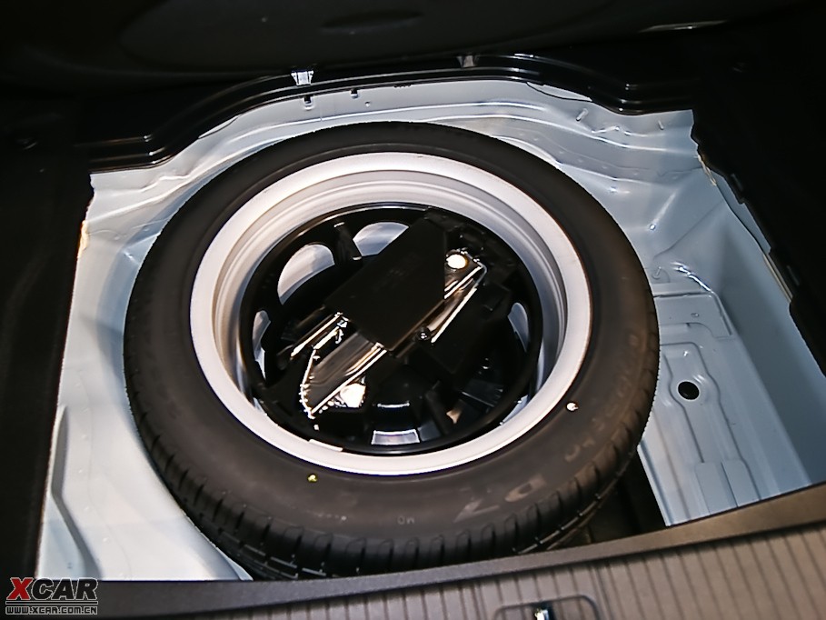 2009YE(M) E 300 rа