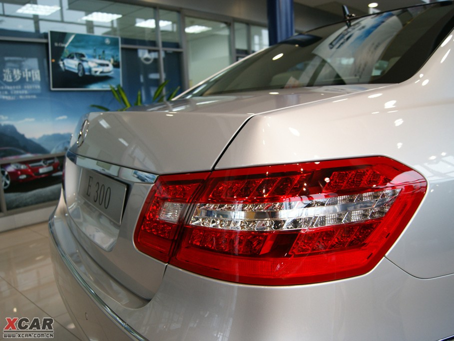 2009YE(M) E 300 rа