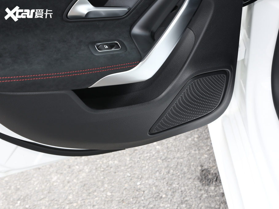 2020��YCLA�C��܇ CLA 200 Shooting Brake