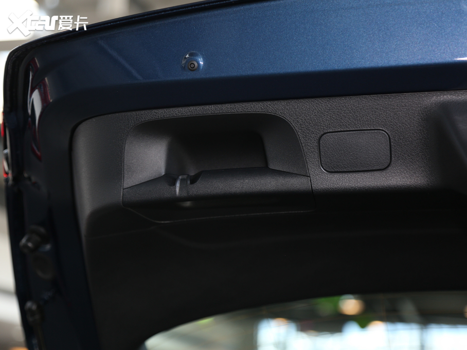 2020��YCLA�C��܇ CLA 200 Shooting Brake