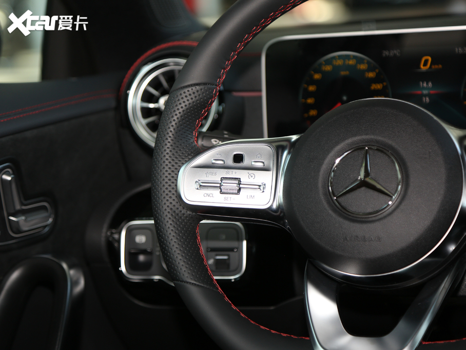 2020��YCLA�C��܇ CLA 200 Shooting Brake