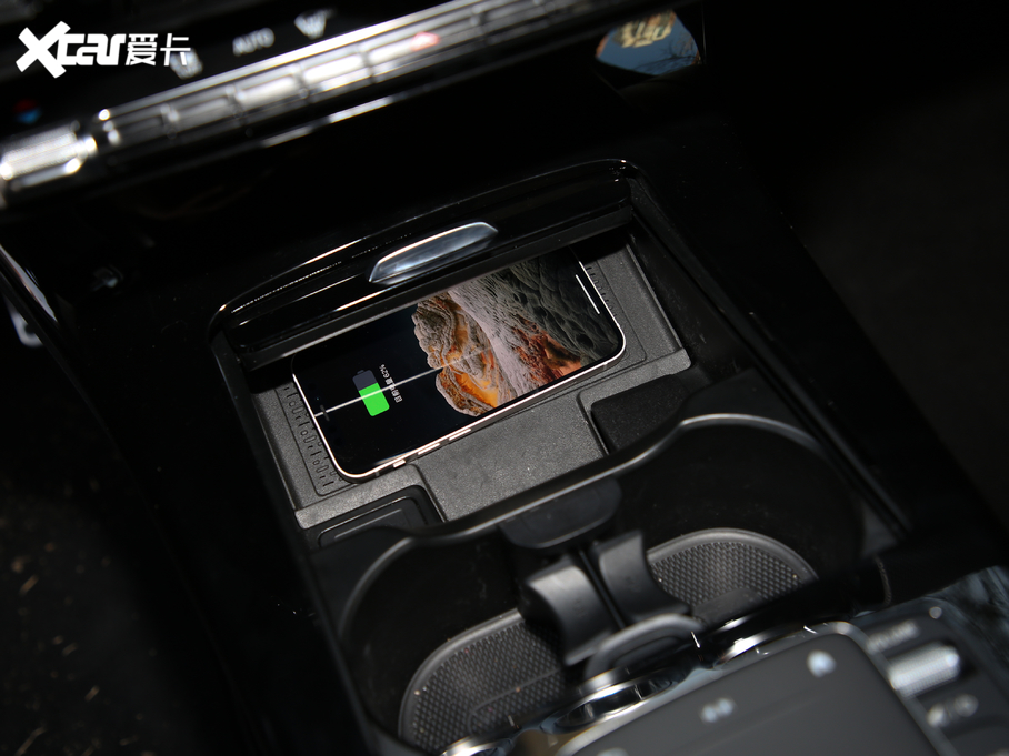 2020��YCLA�C��܇ CLA 260 4MATIC Shooting Brake