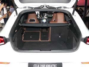 2020��CLA 260 4MATIC Shooting Brake ���g����