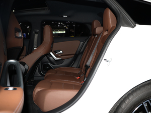 2020��CLA 260 4MATIC Shooting Brake ���g����