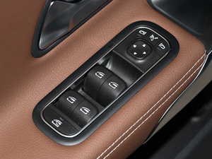 2020��CLA 260 4MATIC Shooting Brake �п؅^